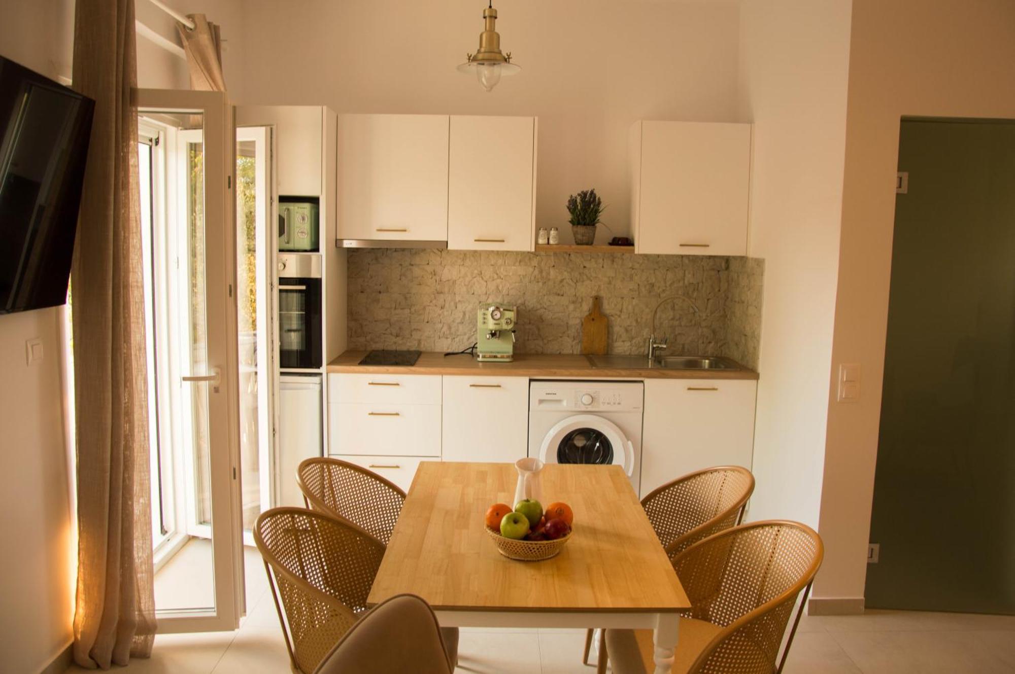 Aristidis Apartments آغيوس غيوريوس المظهر الخارجي الصورة